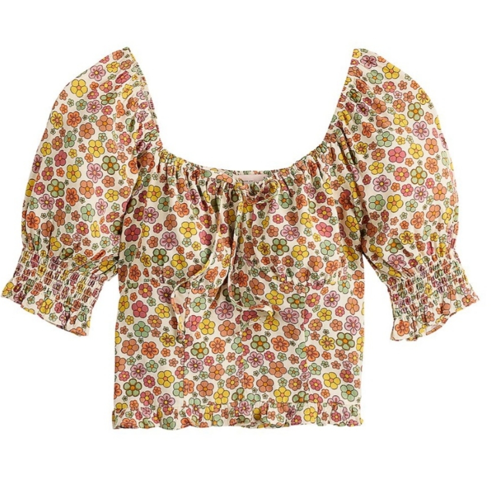SO Goods For Life Cropped Tie Front Floral Print Puffed Sleeve Top